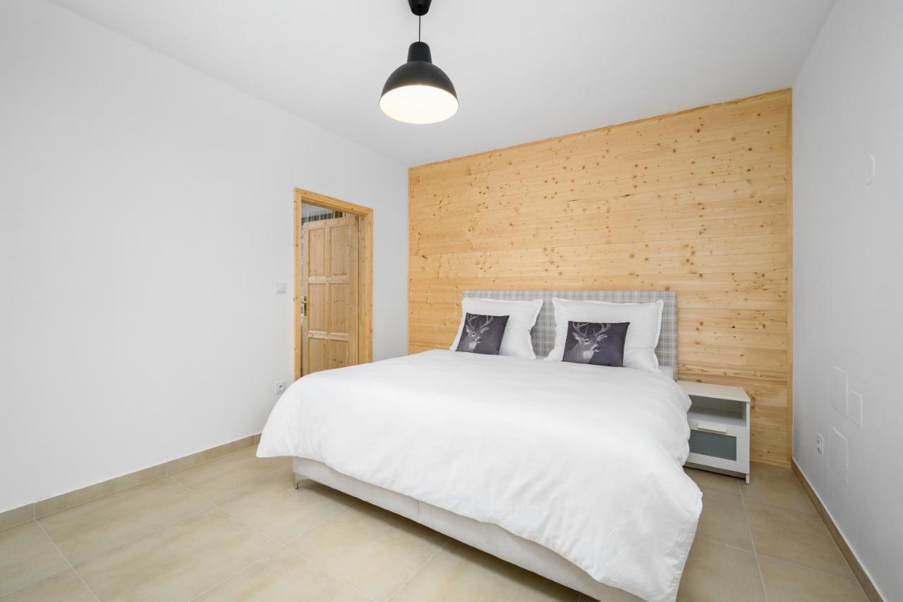 Apartmany 629 هاراشوف المظهر الخارجي الصورة